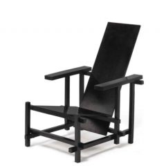 Roodblauwe Stoel by Gerrit Thmas Rietveld, designed 1922-1923